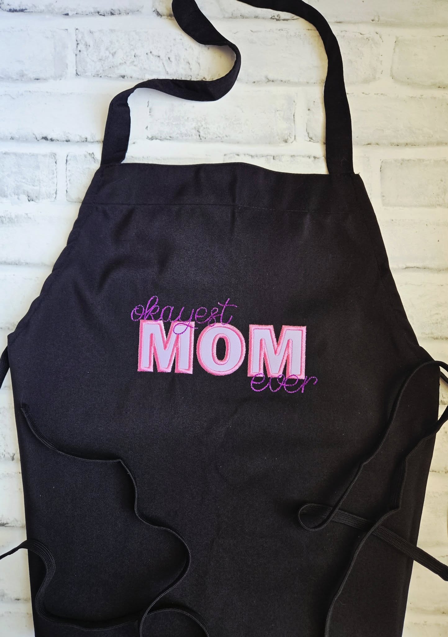 DIGITAL DOWNLOAD Applique Funny Okayest Mom Mum Ever 4 SIZES INCLUDED