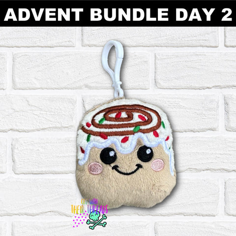 DIGITAL DOWNLOAD Applique Holiday Cinnamon Roll Squishy Keychain