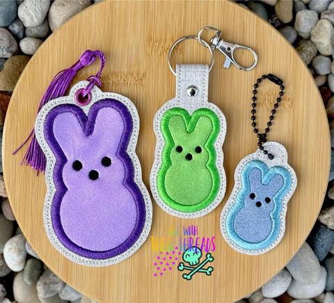 DIGITAL DOWNLOAD Applique Peep Snap Tab Key Chain Bag Tag Charm Set