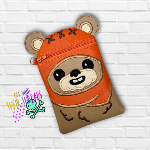 DIGITAL DOWNLOAD 5x7 Applique Space Bear Zipper Bag 2 Hoopings