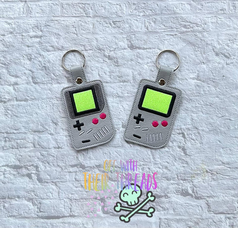 4x4 DIGITAL DOWNLOAD Game Boy Applique Snap Tab Key Chain