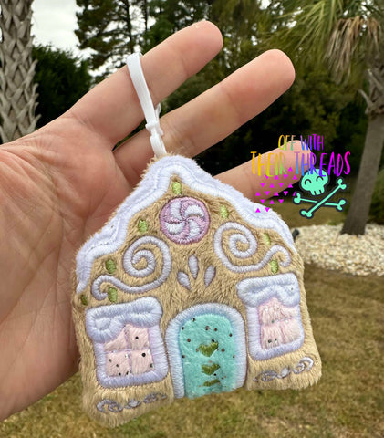 DIGITAL DOWNLOAD Applique Gingerbread House Squishy Keychain