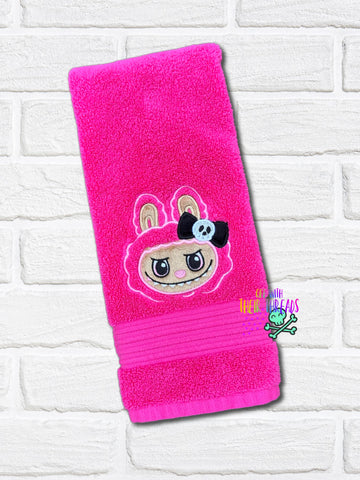 DIGITAL DOWNLOAD Applique Halloween Bunny Face 5 SIZES INCLUDED
