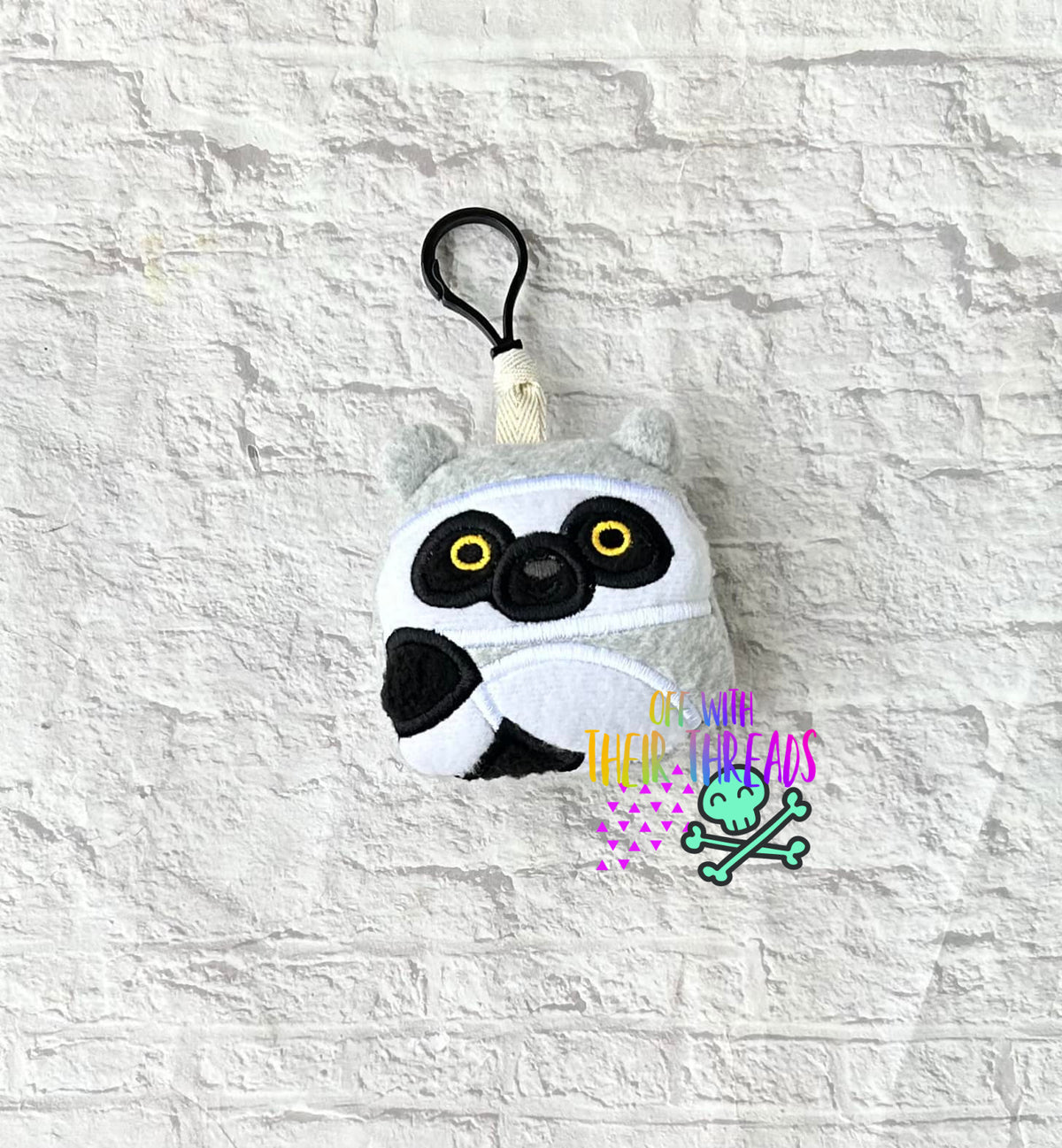 Thread Squishy DIGITAL DOWNLOAD Applique Lemur Squishy Keychain – Off With Their Threads