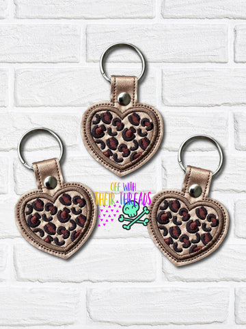 DIGITAL DOWNLOAD Leopard Heart Snap Tab Keychain