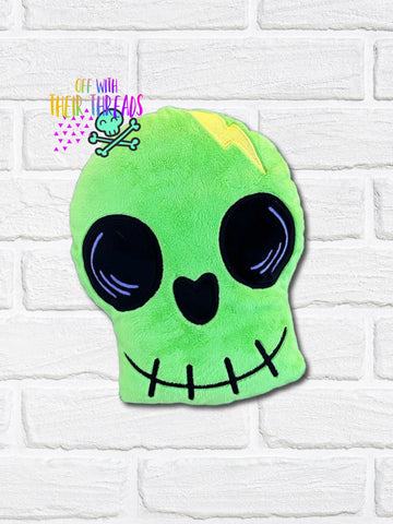 DIGITAL DOWNLOAD Applique Skull Plush 5 SIZES INCLUDED