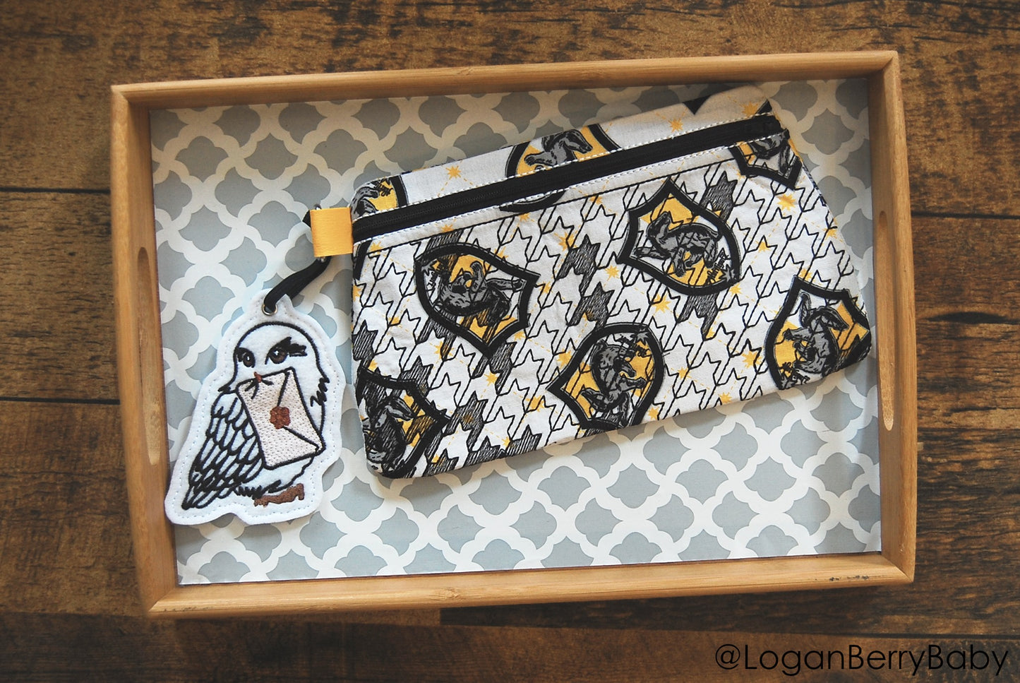 DIGITAL DOWNLOAD Charli Houndstooth Clutch