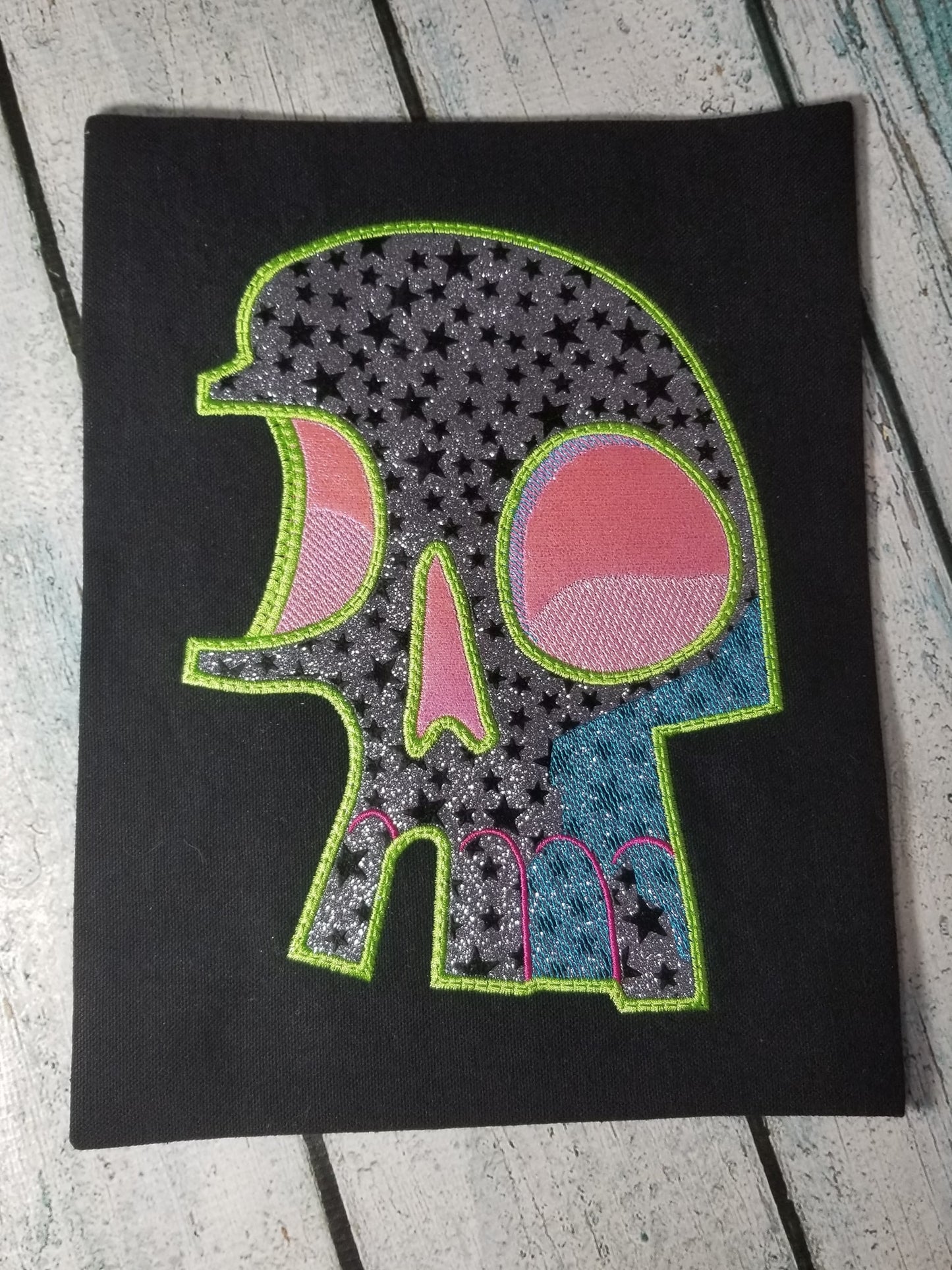 DIGITAL DOWNLOAD Fragmented Skull Applique 5 SIZES INCLUDED