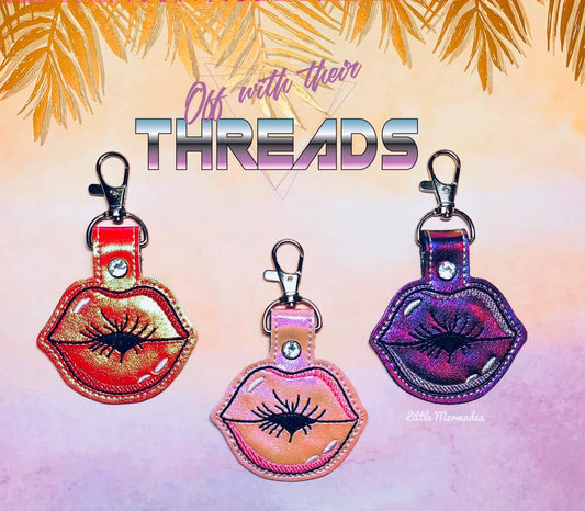 DIGITAL DOWNLOAD Valentine Kissy Lips Snap Tab Key Chain