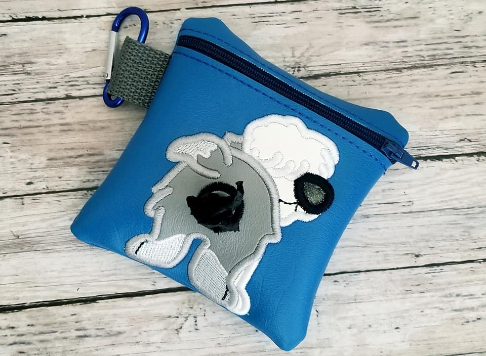 DIGITAL DOWNLOAD 5x5 ITH Applique Old English Sheep Dog Bum Poo Zipper Bag Lined and Unlined