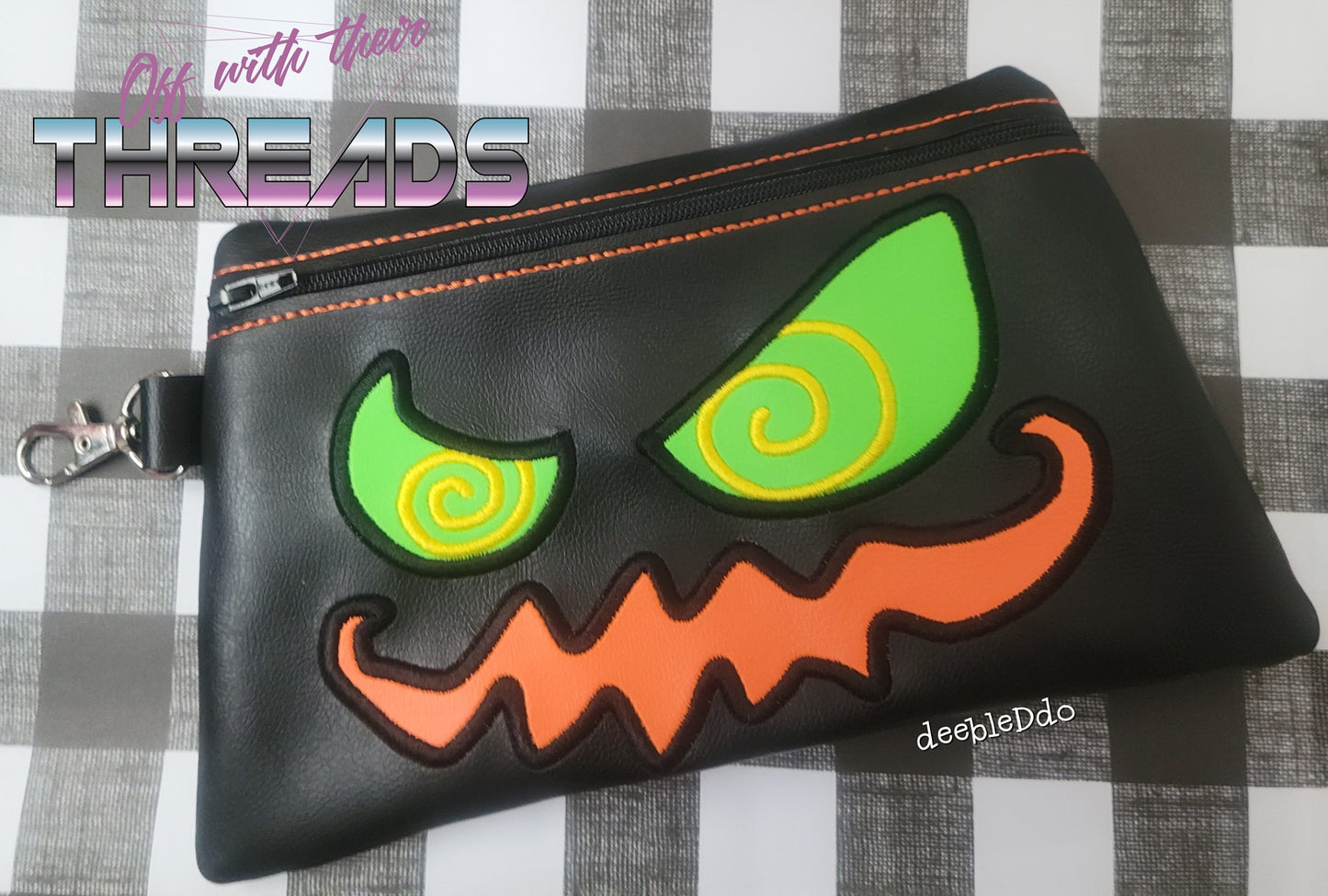 DIGITAL DOWNLOAD Creepy Clutch Applique Zipper Bag Lined and Unlined