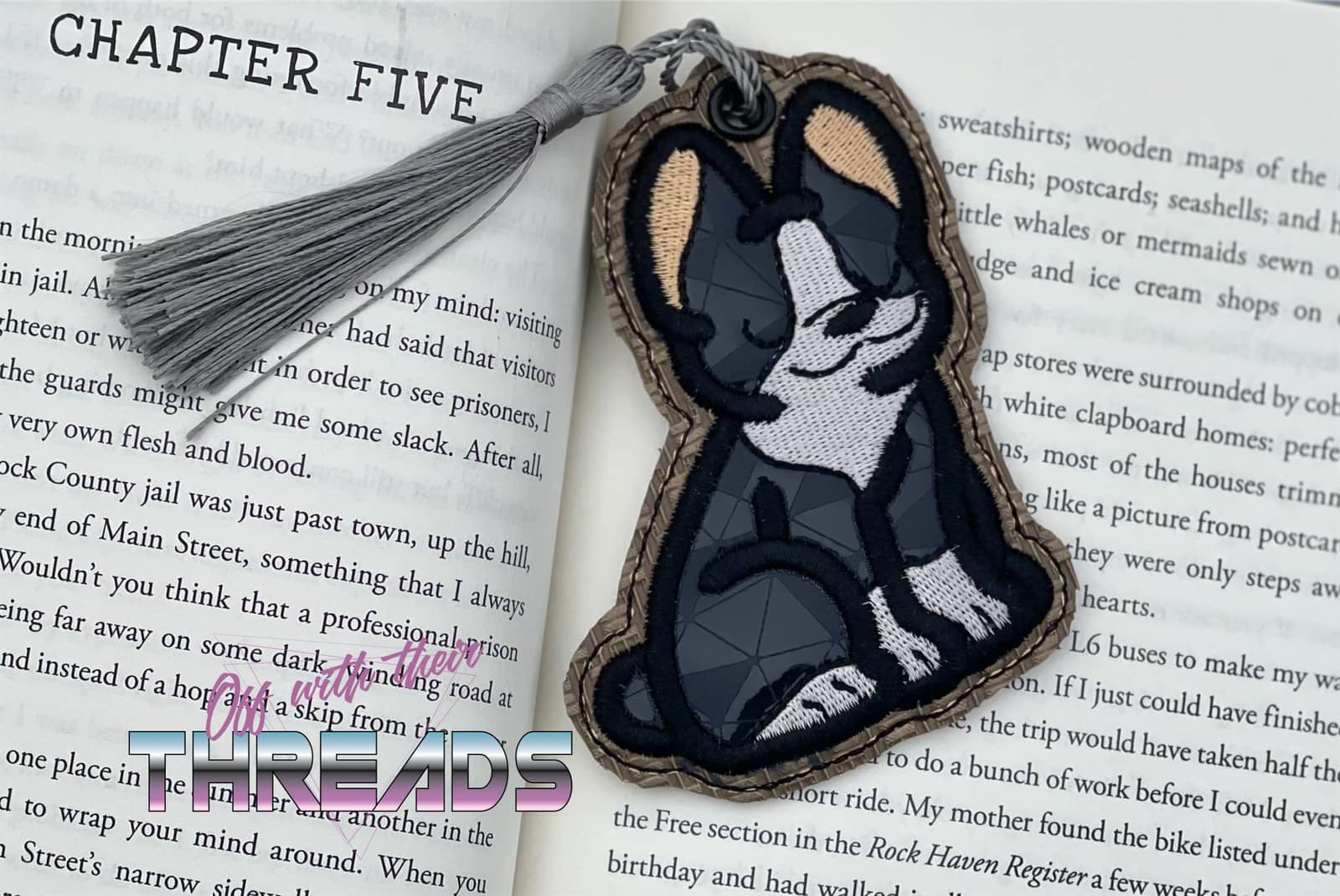 DIGITAL DOWNLOAD 4x4 Applique Boston Terrier Bookmark Ornament