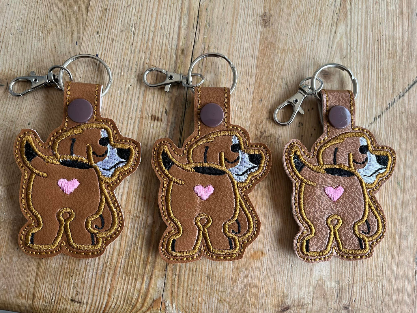DIGITAL DOWNLOAD Basset Hound Bum Snap Tab Key Chain