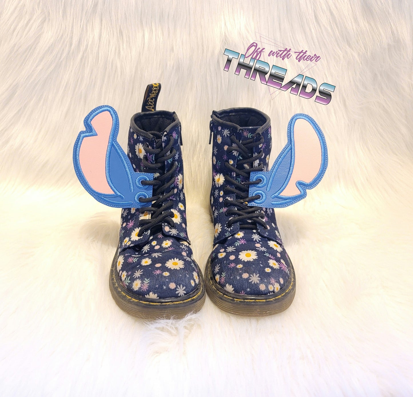 DIGITAL DOWNLOAD Applique Blue Alien Ears Shoe Wings Boot SATIN AND BEAN STITCH EYELET OPTIONS INCLUDED