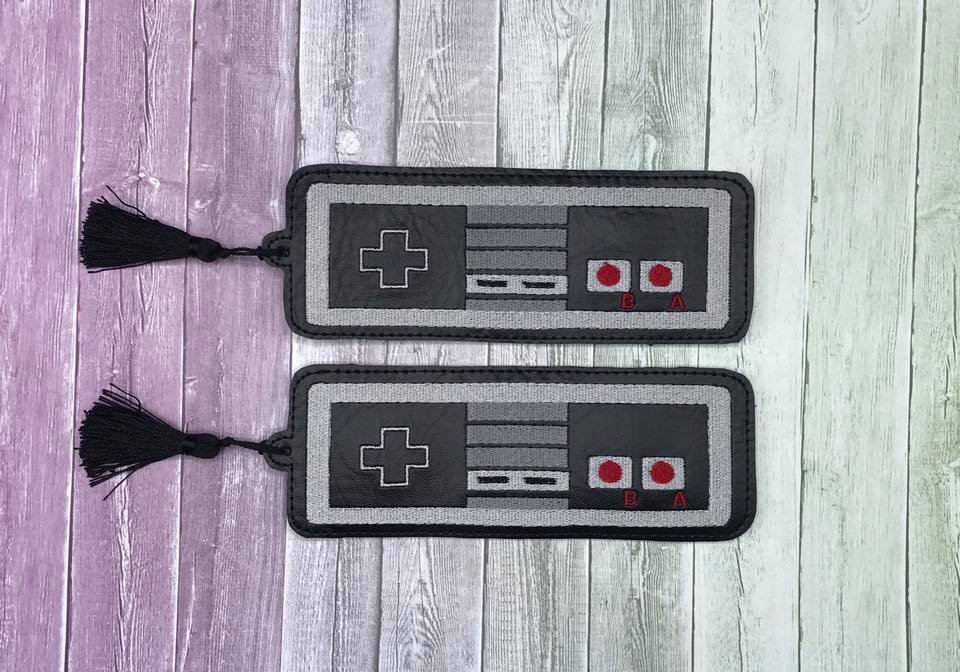 DIGITAL DOWNLOAD 5x7 Game Controller Bookmark ITH Embroidery Design ...