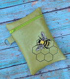 DIGITAL DOWNLOAD ITH 5x7 Honey Bee Bag Lined and Unlined Includes Charm