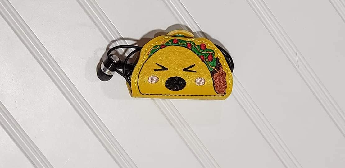 4x4 DIGITAL DOWNLOAD Taco Ear Bud Holder OWTT
