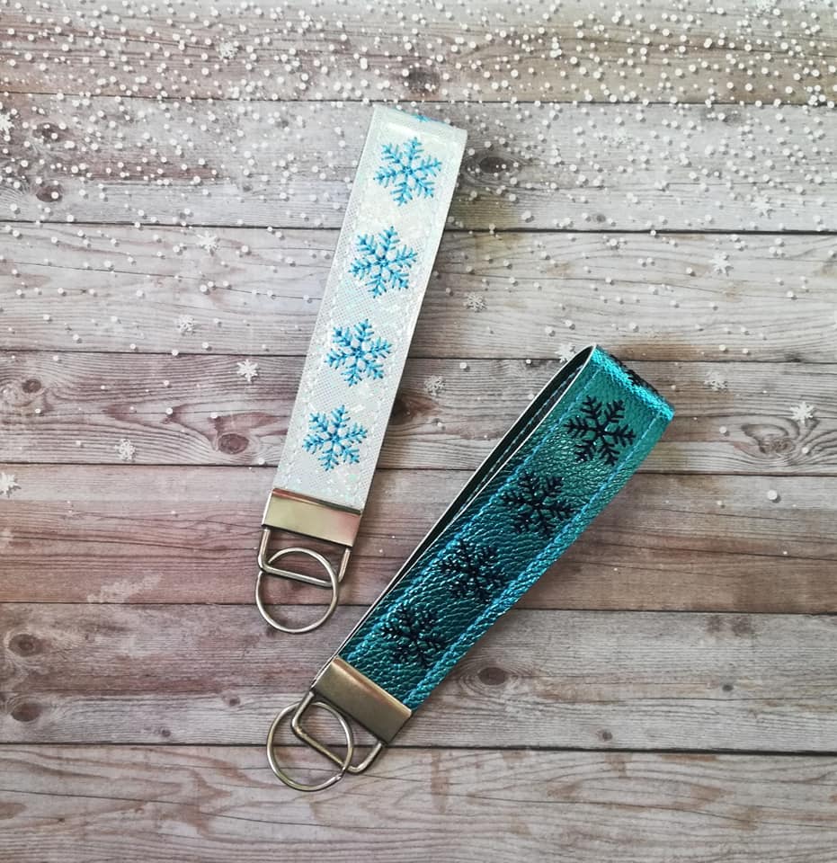 5x7 6x10 DIGITAL DOWNLOAD Snowflake Key Fob Set