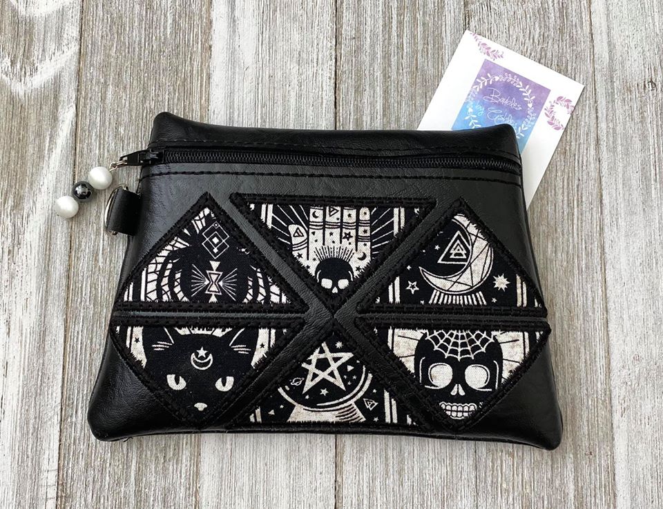 DIGITAL DOWNLOAD Triangulate Clutch Applique Zippered Bag Lined and Unlined